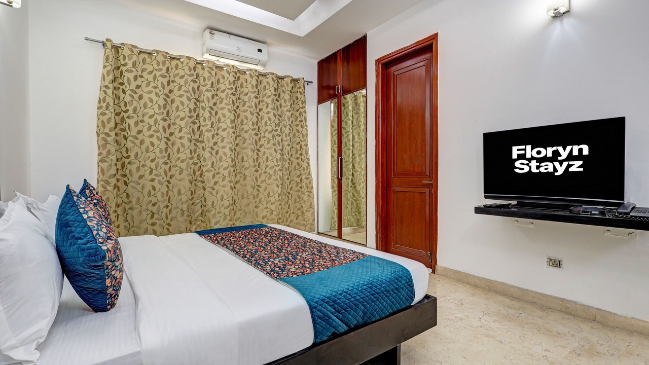 Photo of Bedroom in Sushant Lok