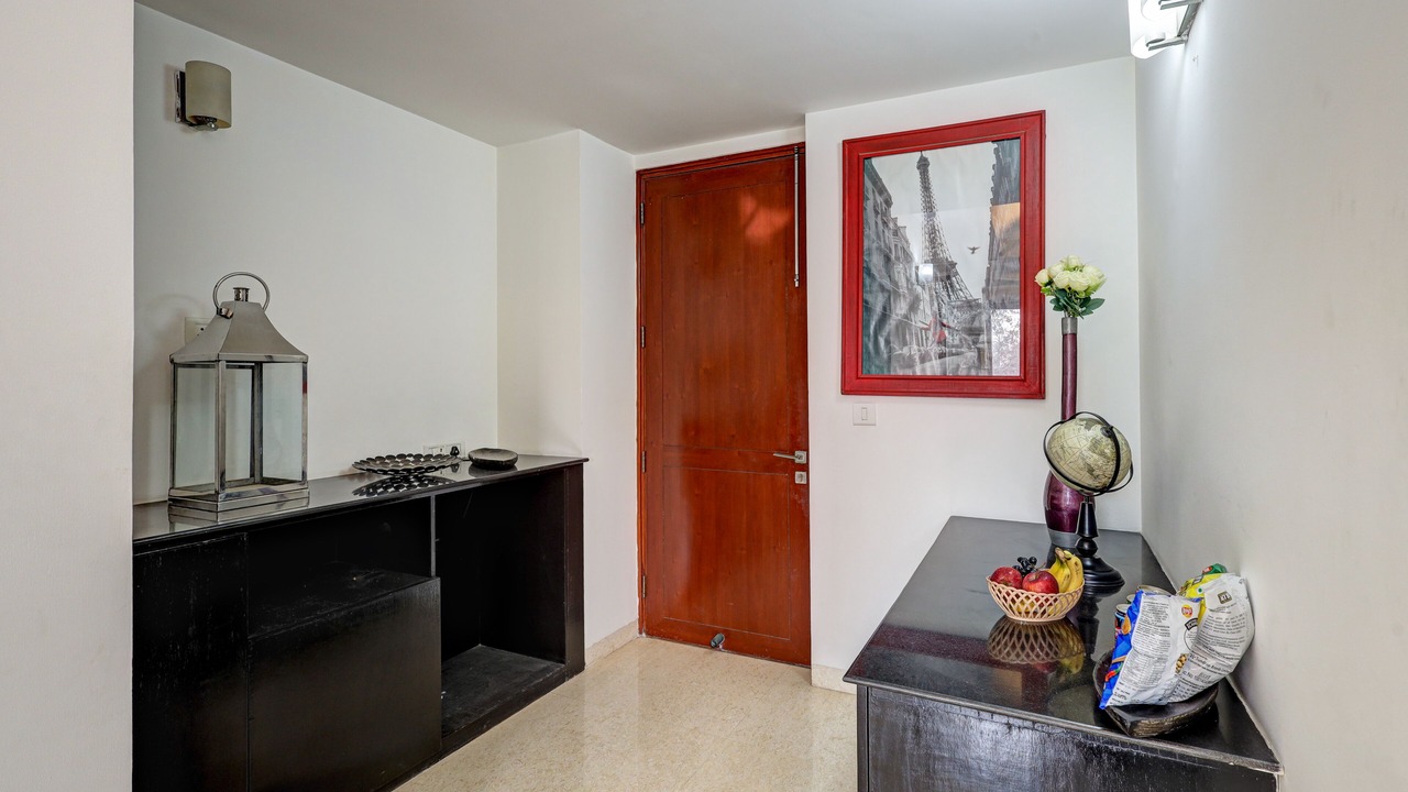 Photo of Bedroom in Sushant Lok