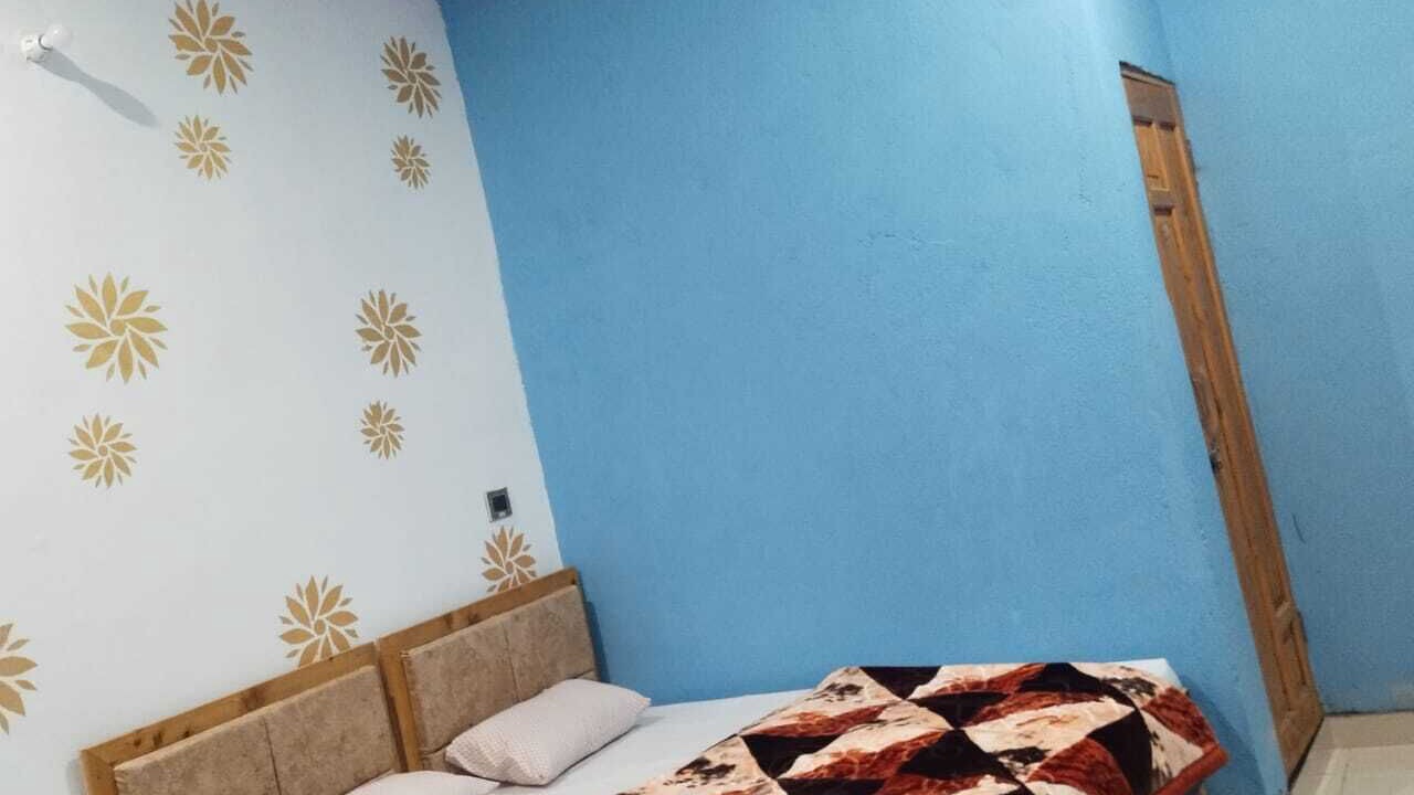 Photo of Bedroom in Rajgarhi