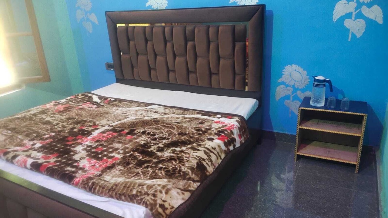 Photo of Bedroom in Rajgarhi