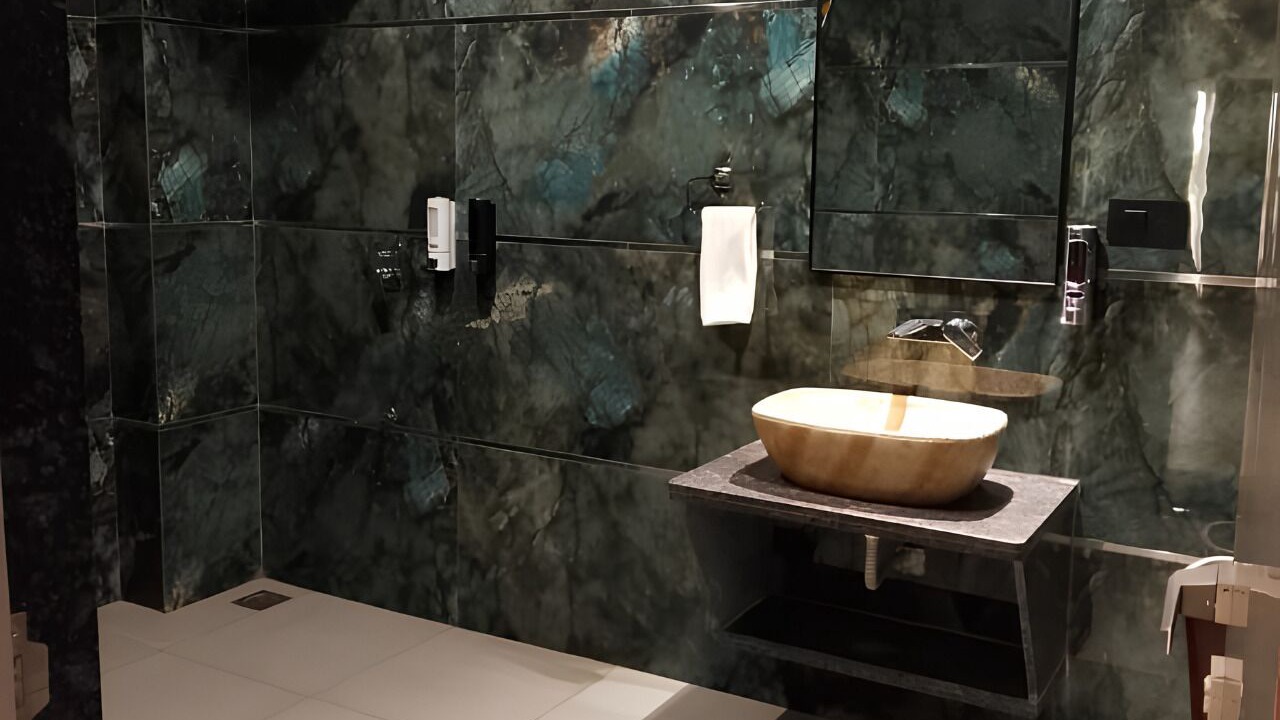 Photo of Bathroom in Velavadar