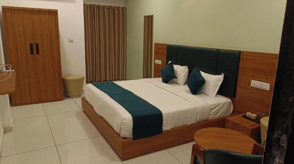 Photo of Bedroom in Rajpipla