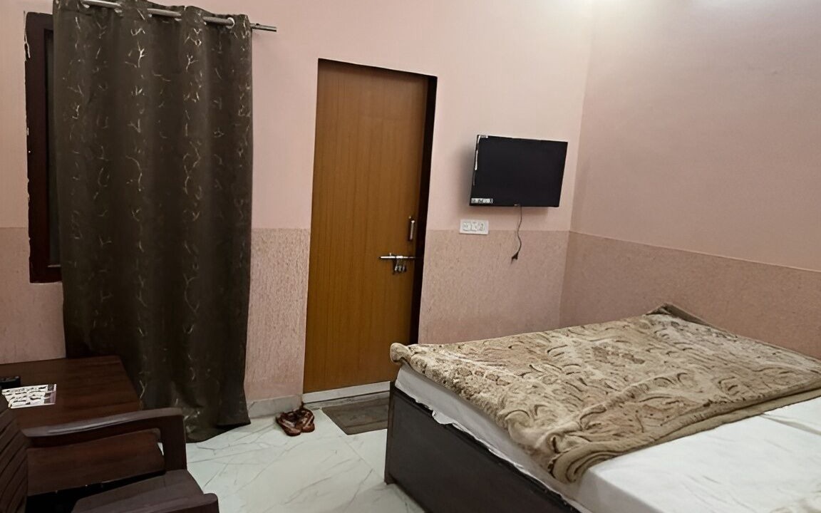 Photo of Bedroom in Vrindavan