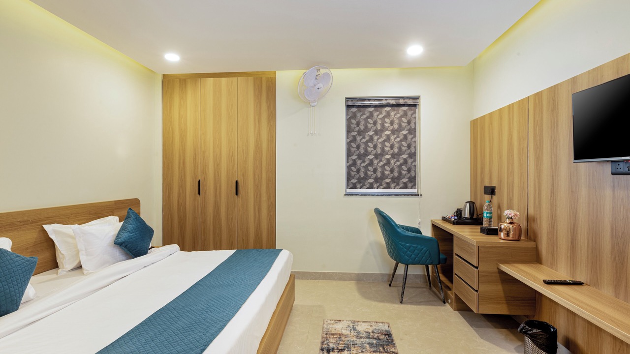 Photo of Bedroom in Kailash Colony