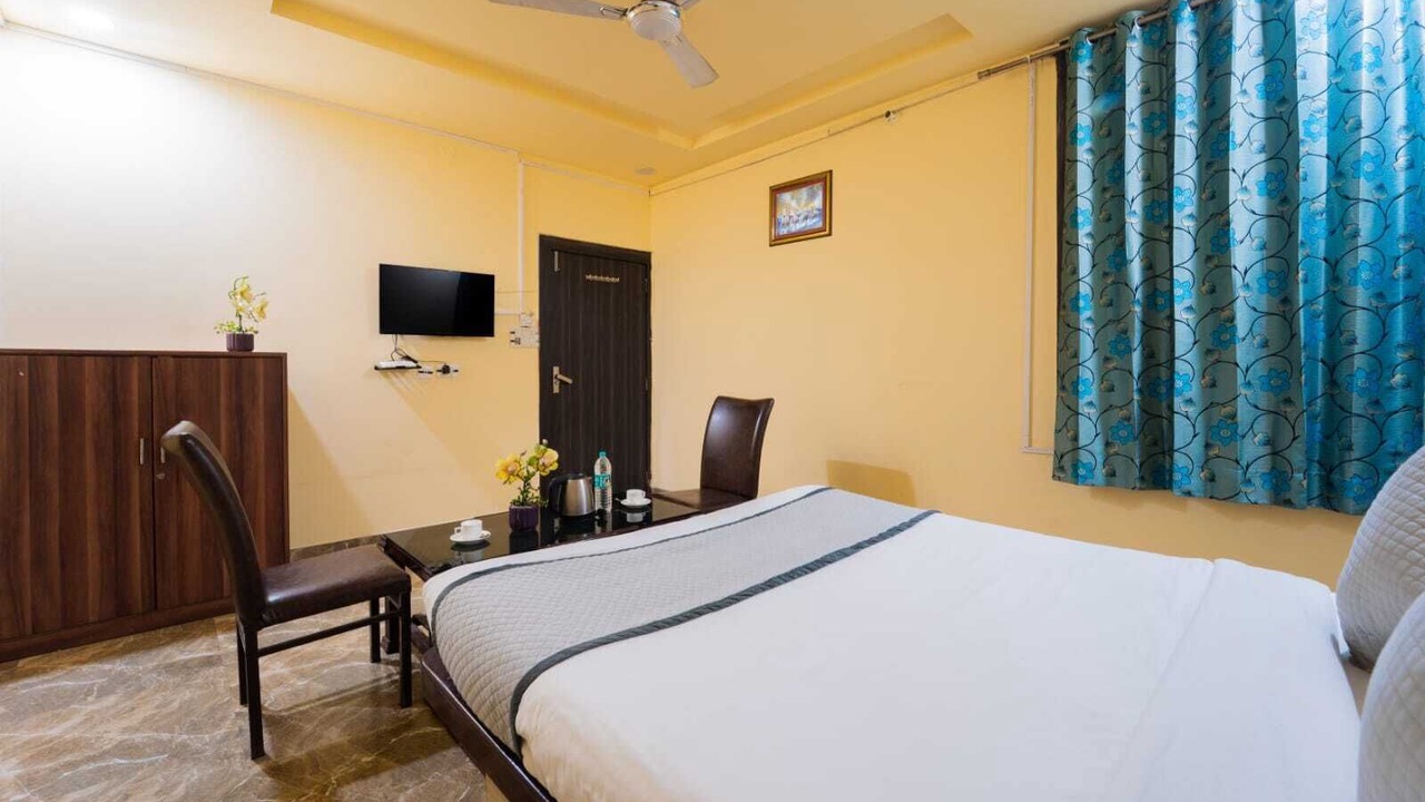 Photo of Bedroom in Panch Batti