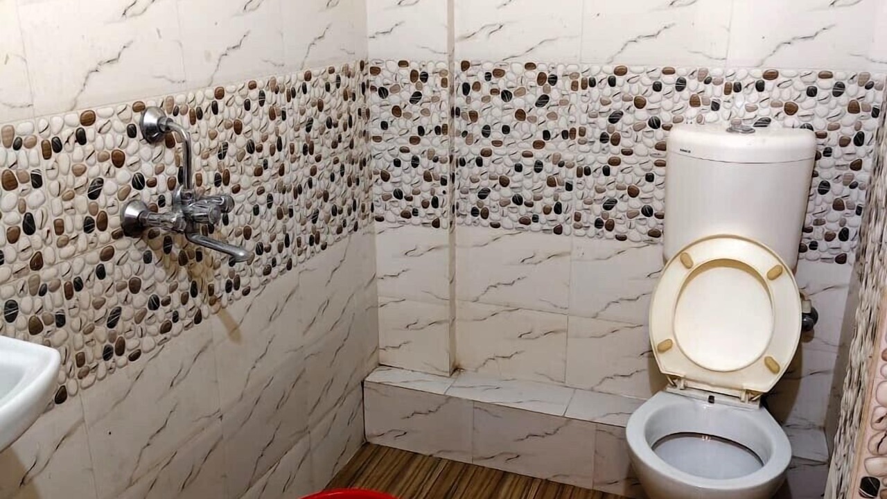 Photo of Bathroom in Varanasi