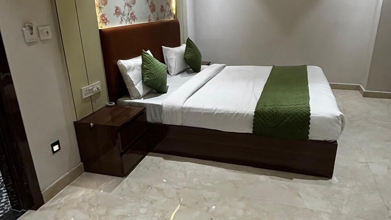 Photo of Bedroom in Agra