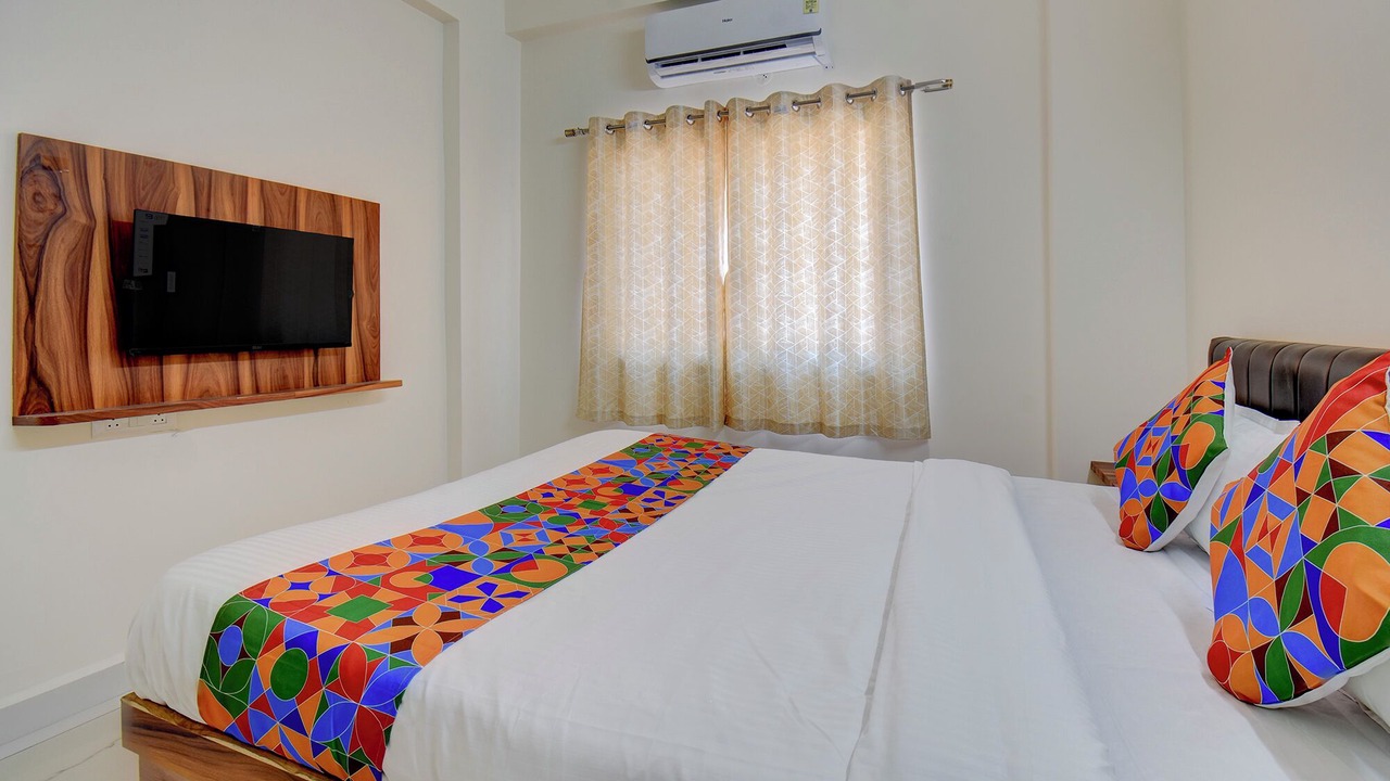 Photo of Bedroom in Hadapsar