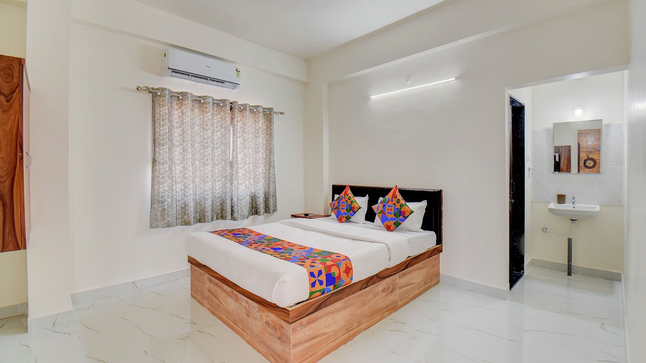 Photo of Bedroom in Hadapsar