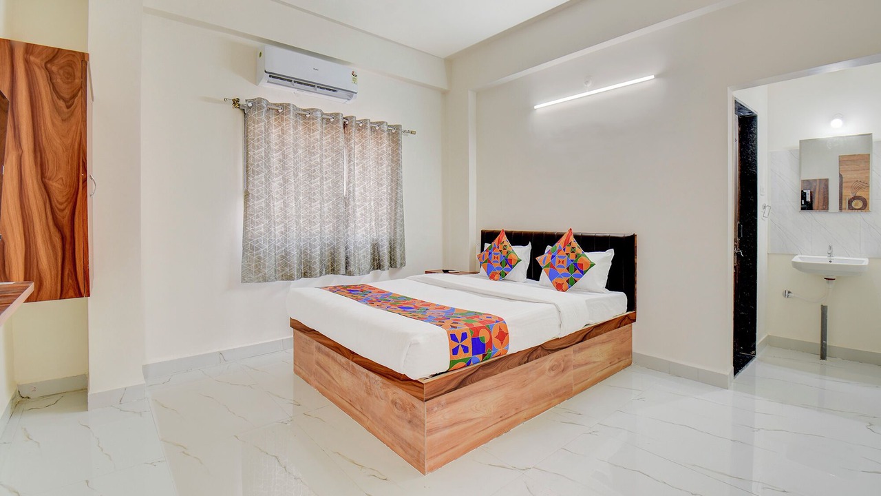 Photo of Bedroom in Hadapsar