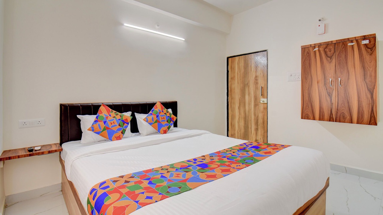 Photo of Bedroom in Hadapsar