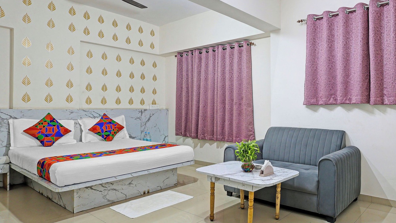 Photo of Bedroom in Thergaon
