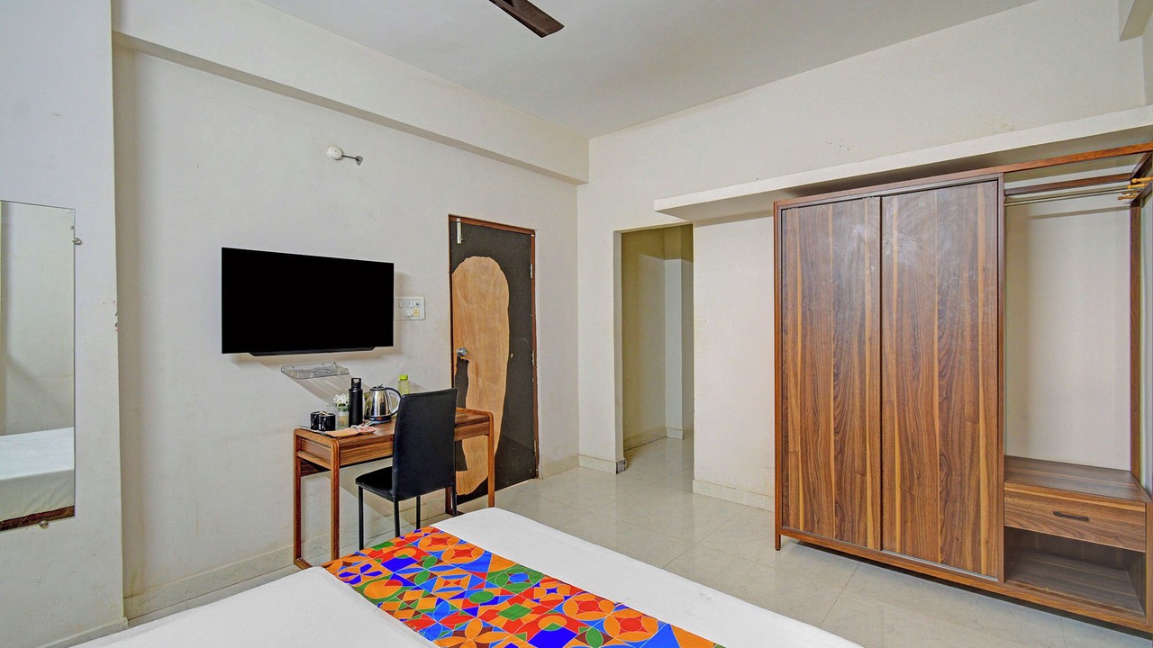 Photo of Bedroom in Kukatpalli