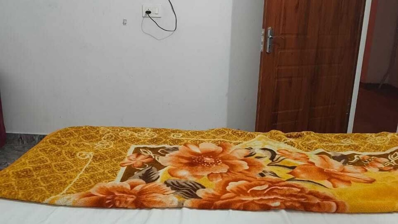 Photo of Bedroom in Phulpur