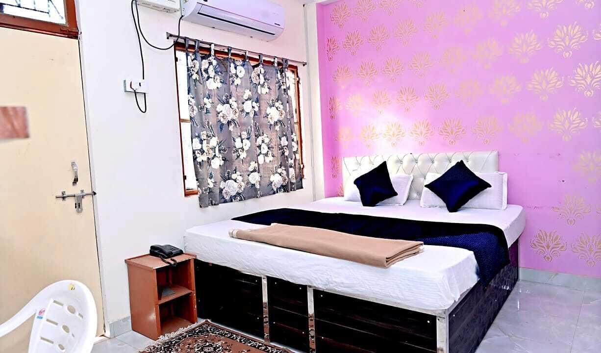 Photo of Bedroom in Phulpur