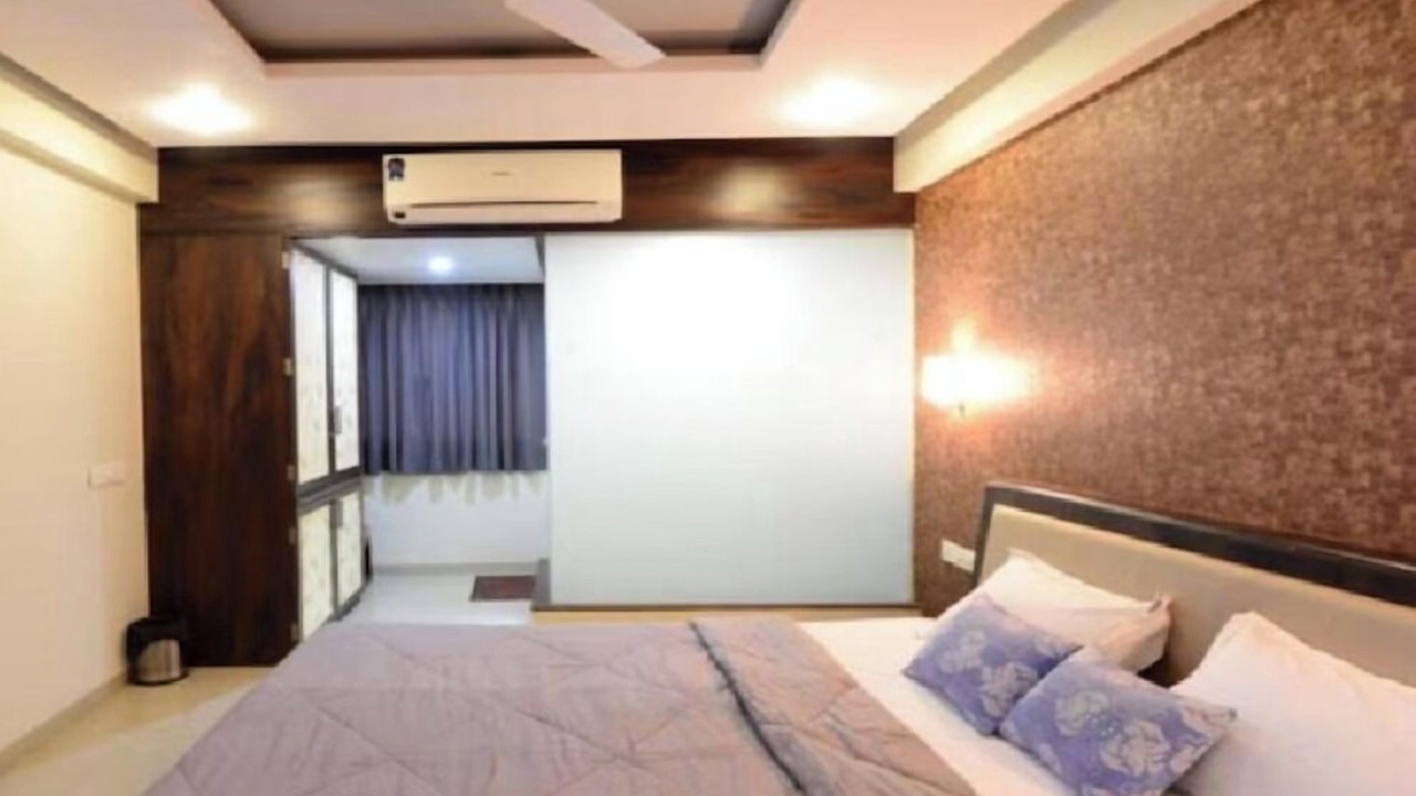Photo of Bedroom in Kalupur