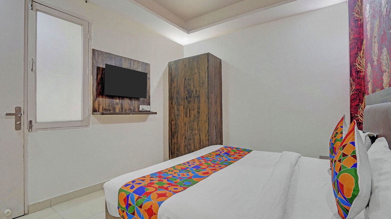 Photo of Bedroom in Mahipalpur Extension