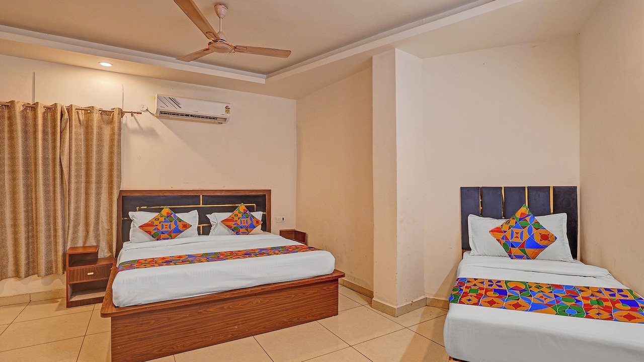Photo of Bedroom in Sector 62