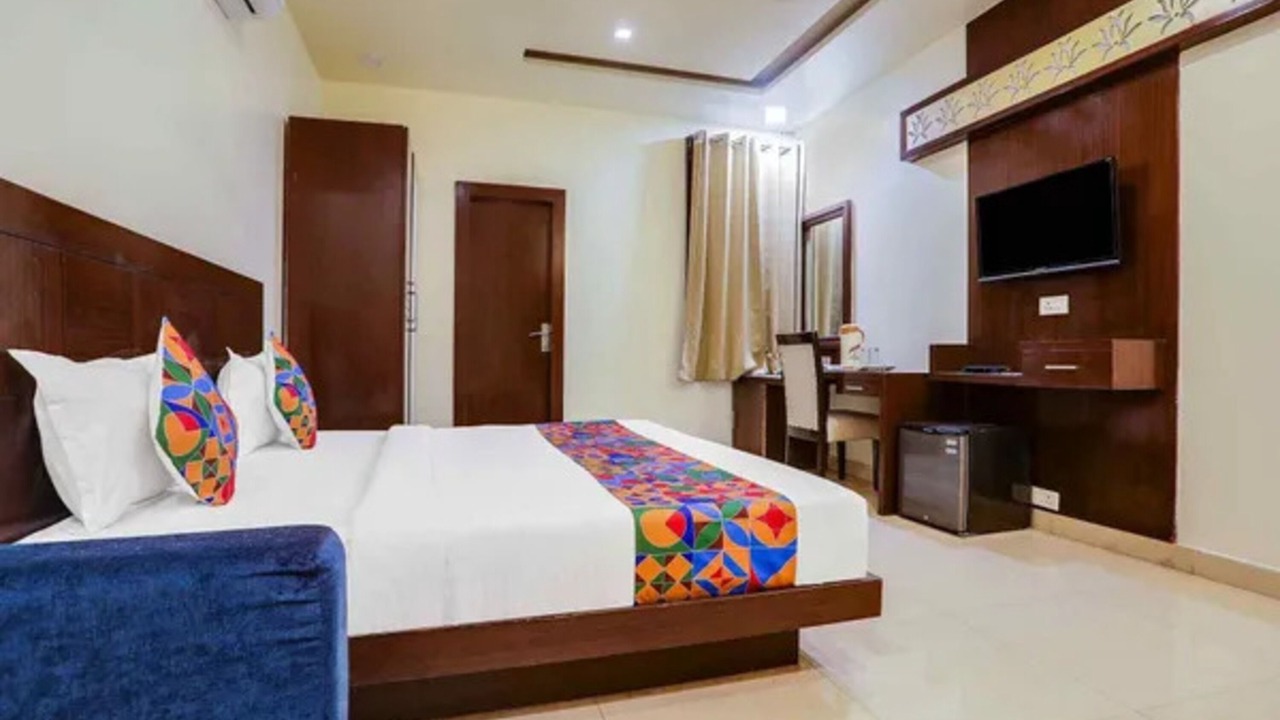Photo of Bedroom in Bhopal