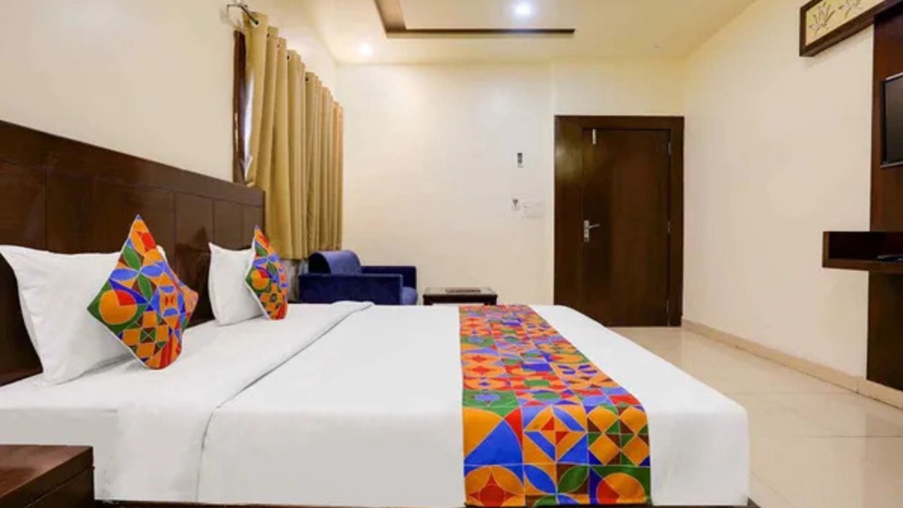 Photo of Bedroom in Bhopal