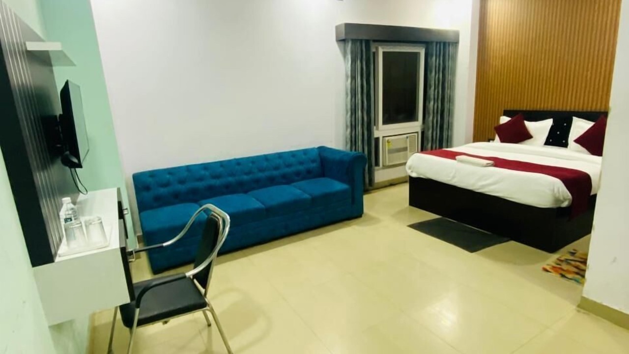 Photo of Bedroom in Lucknow