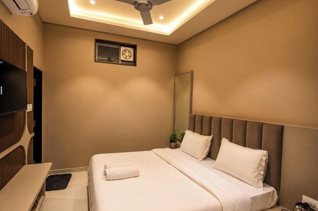 Photo of Bedroom in Mount Abu