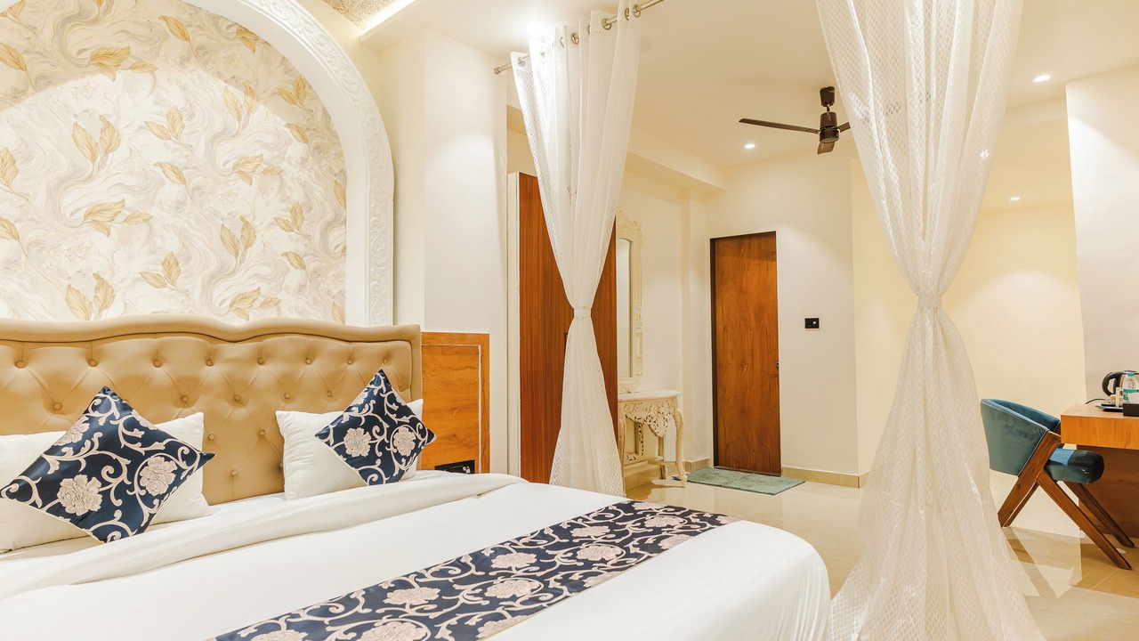 Photo of Bedroom in Thane West