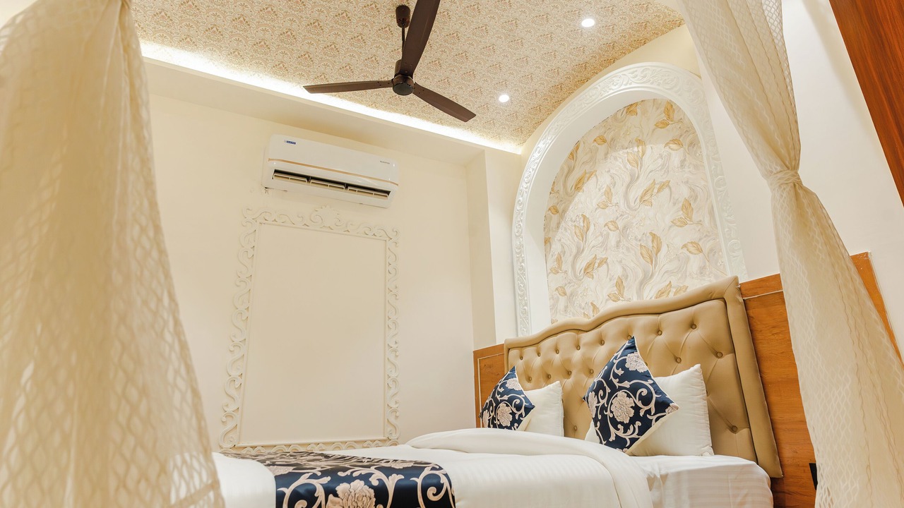 Photo of Bedroom in Thane West