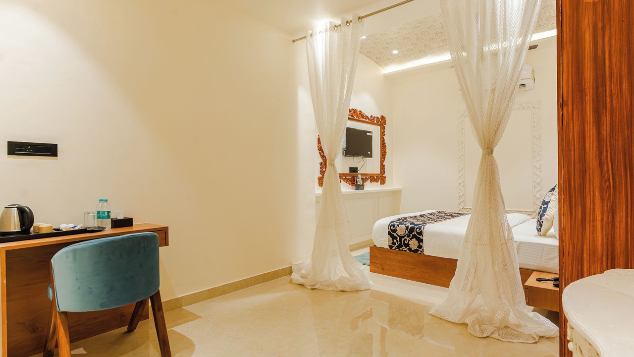Photo of Bedroom in Thane West