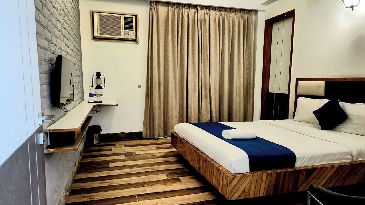 Photo of Bedroom in Sushant Lok