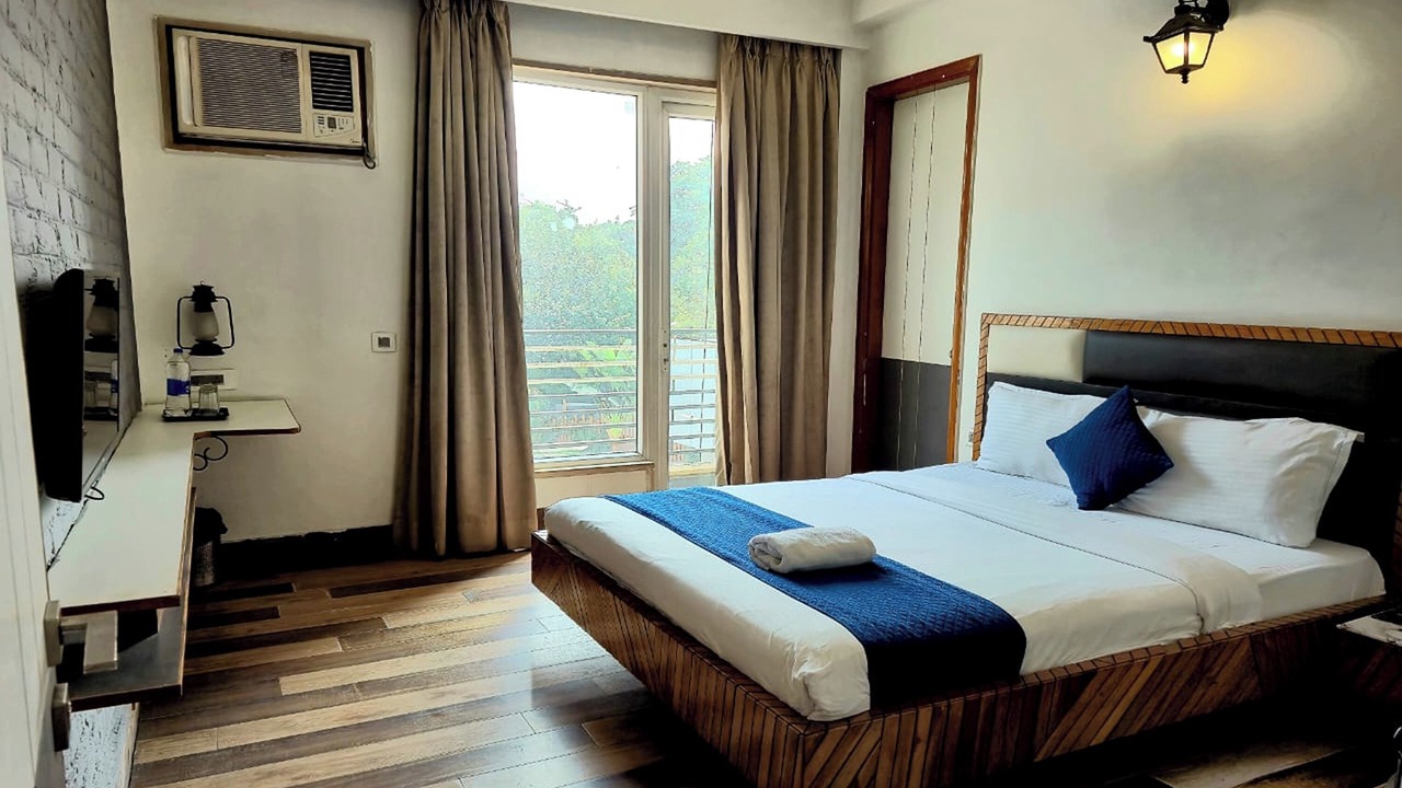 Photo of Bedroom in Sushant Lok