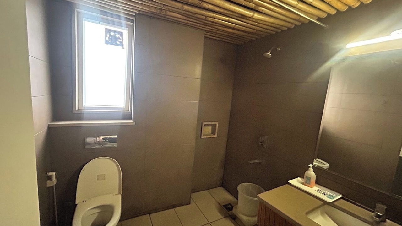 Photo of Bathroom in Sushant Lok