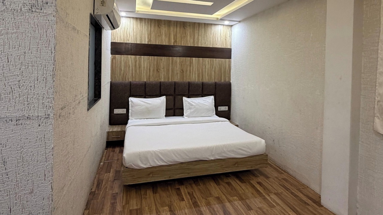 Photo of Bedroom in Meerut