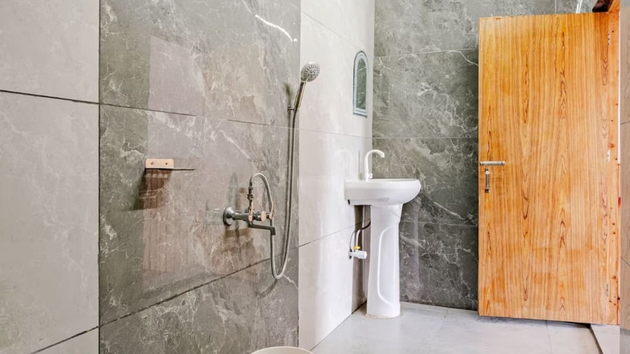 Photo of Bathroom in Patal Bhuvaneshwar