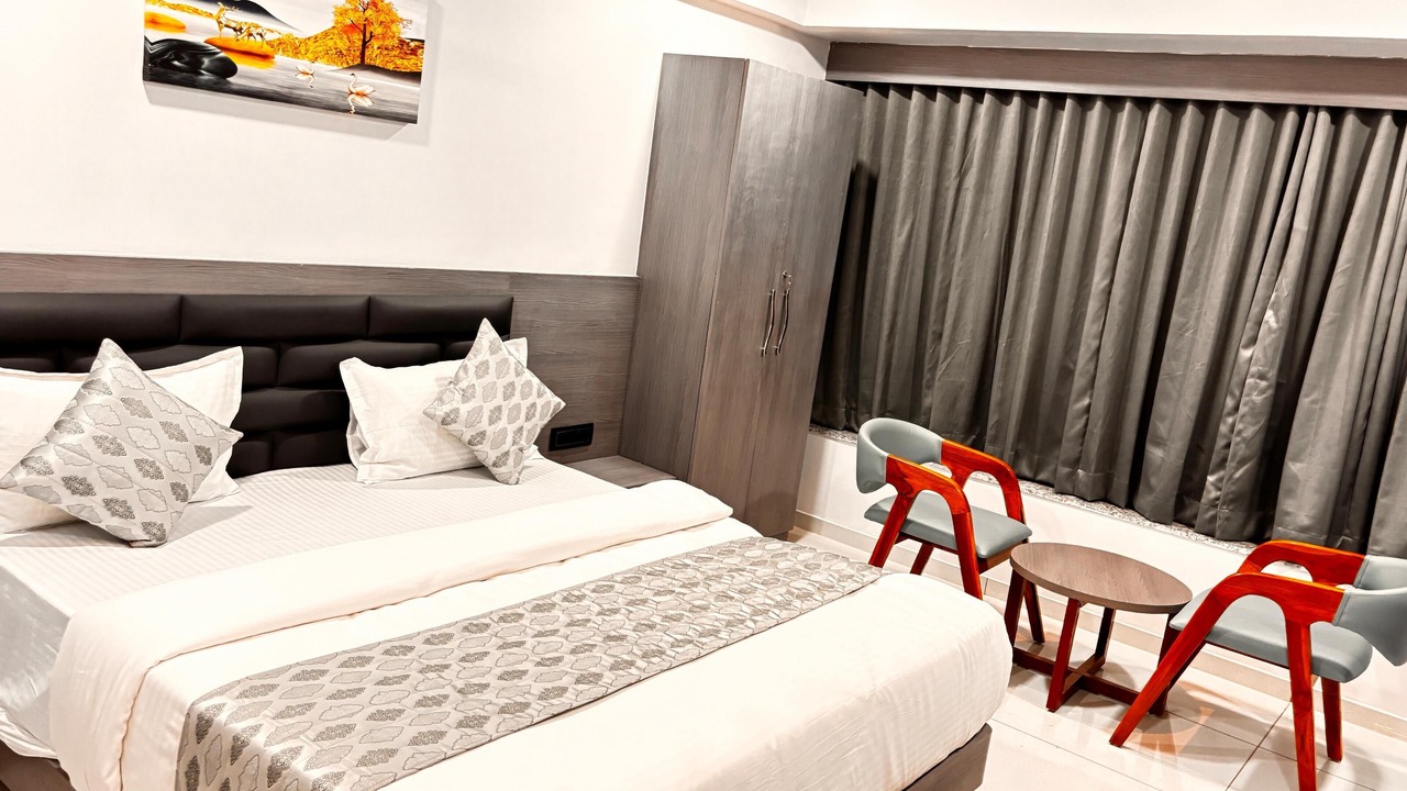 Photo of Bedroom in Vadodara