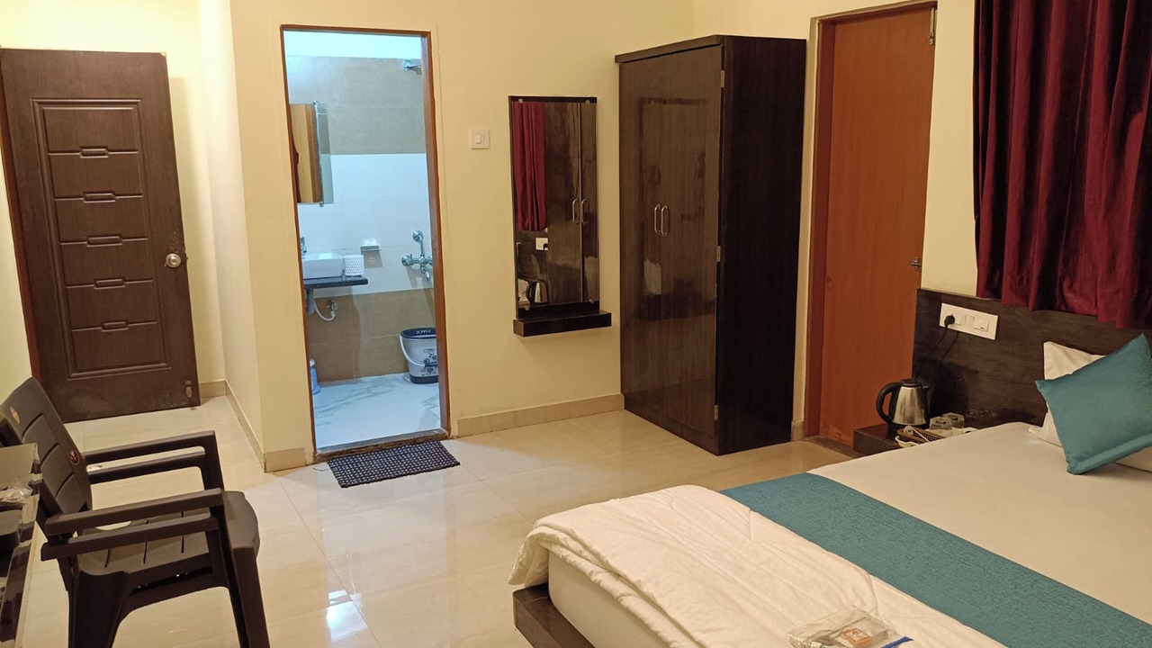 Photo of Bedroom in Bhilar
