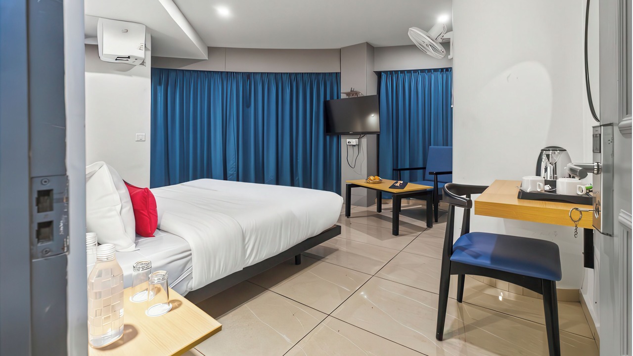 Photo of Bedroom in Vadodara