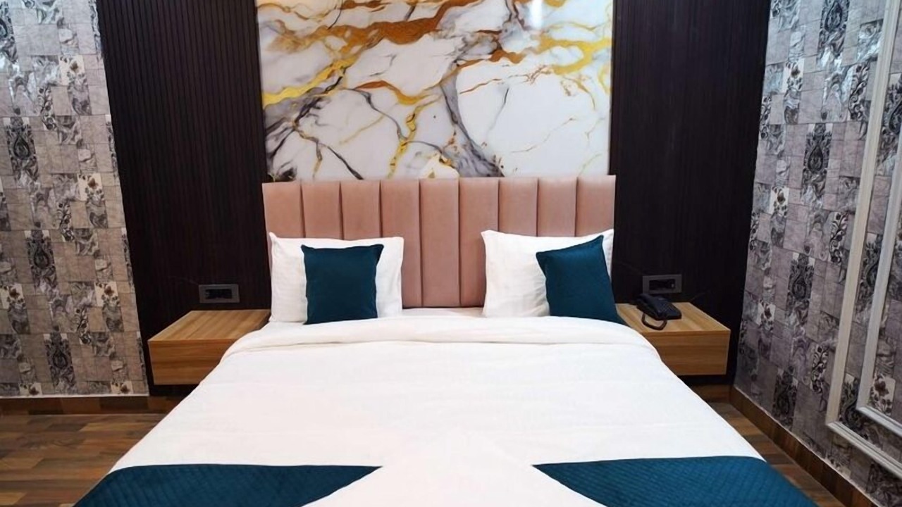 Photo of Bedroom in Mahipalpur