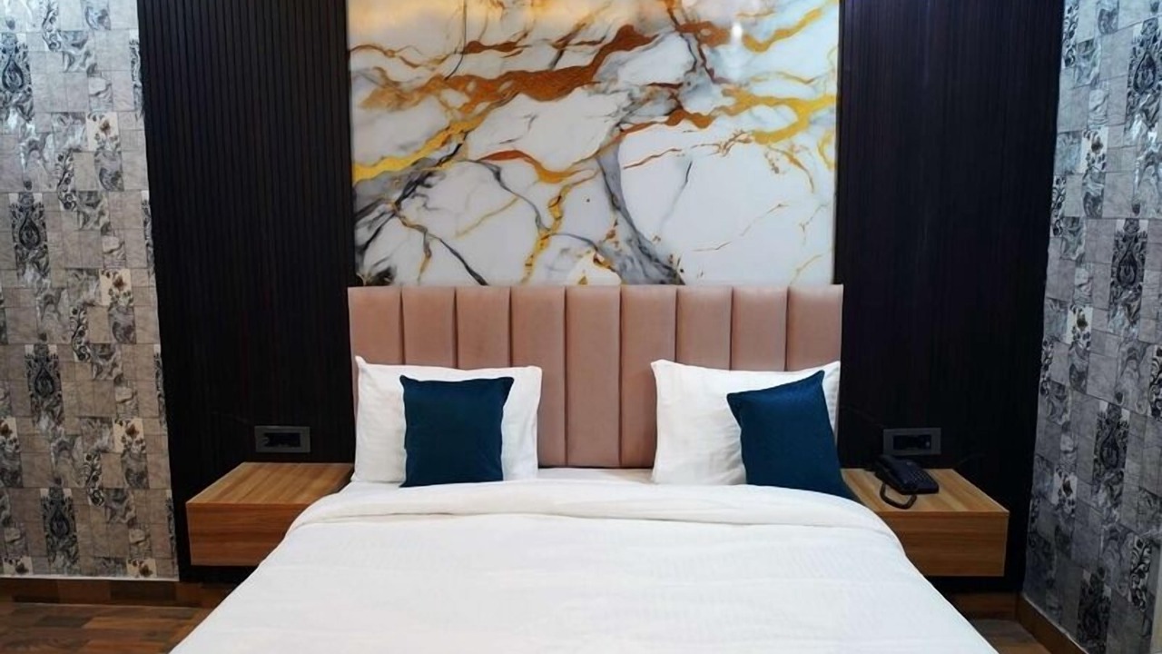 Photo of Bedroom in Mahipalpur