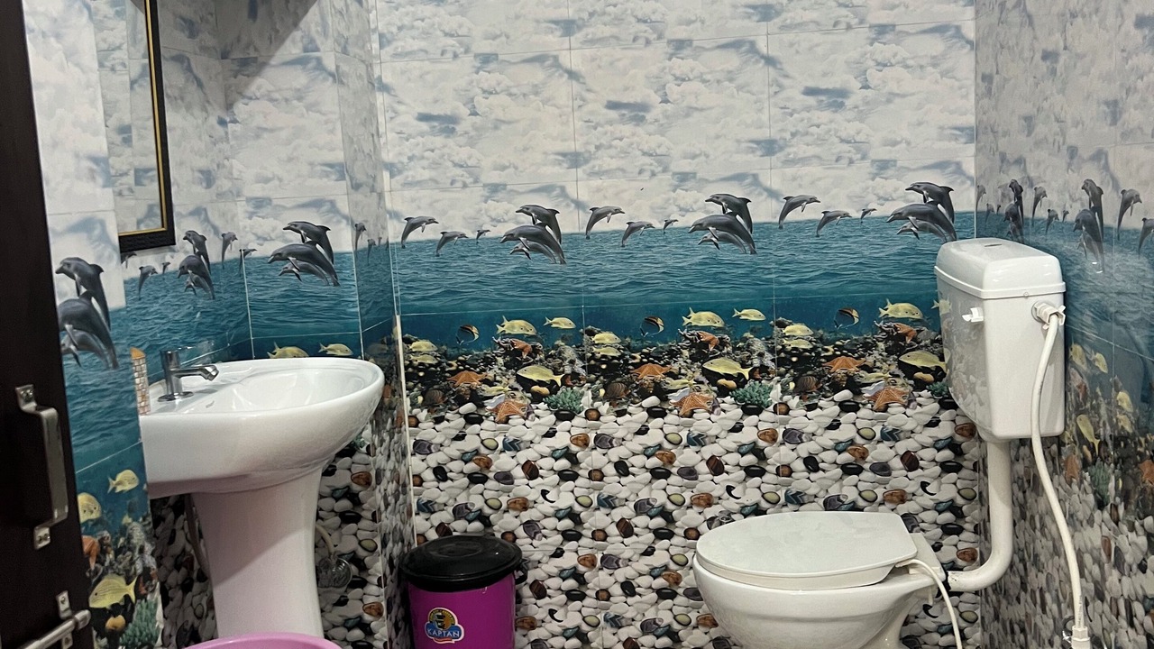 Photo of Bathroom in Amar Sagar Pol