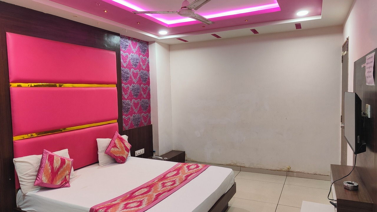 Photo of Bedroom in Vadodara