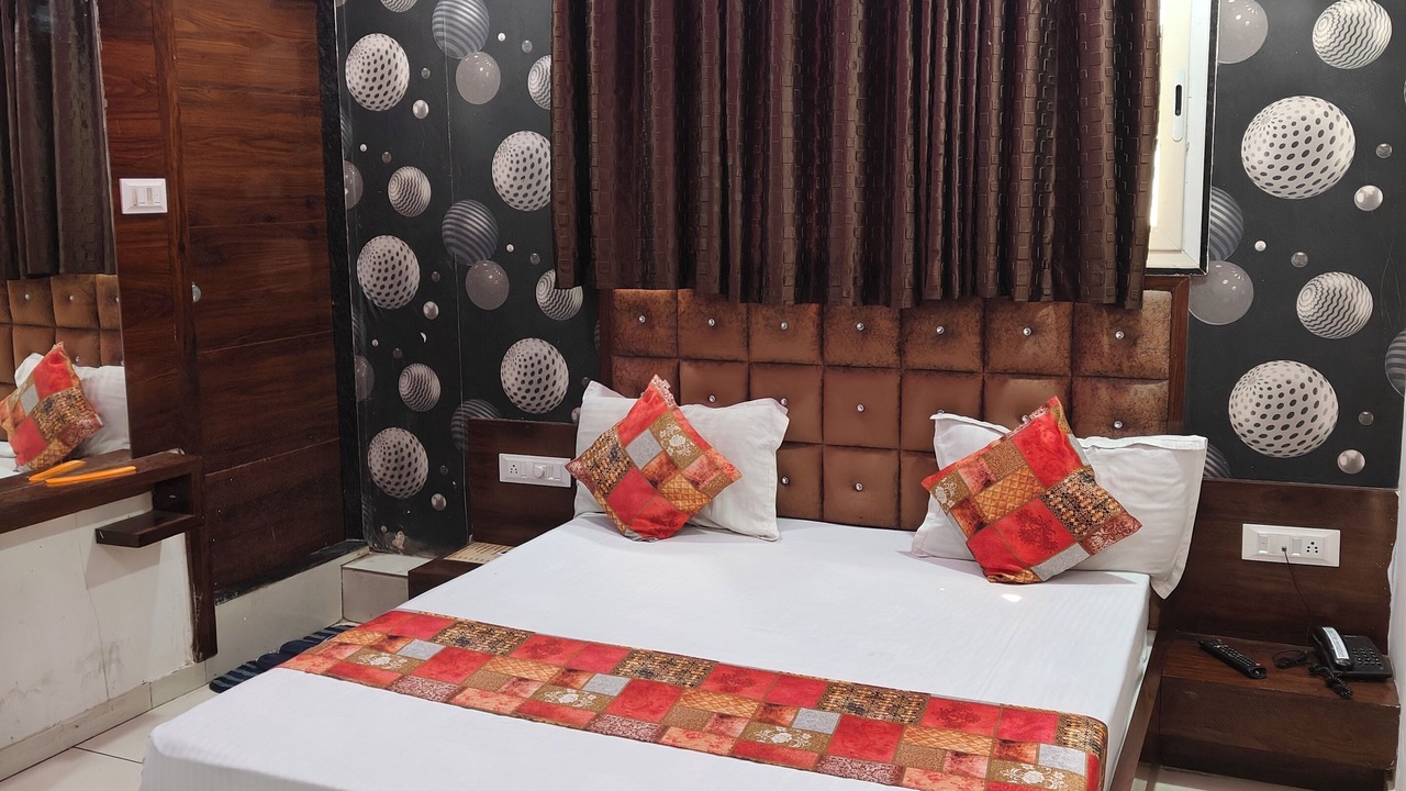 Photo of Bedroom in Vadodara
