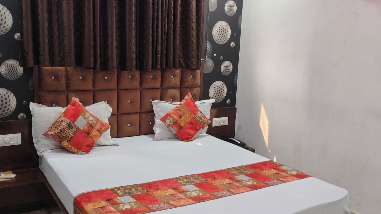 Photo of Bedroom in Vadodara