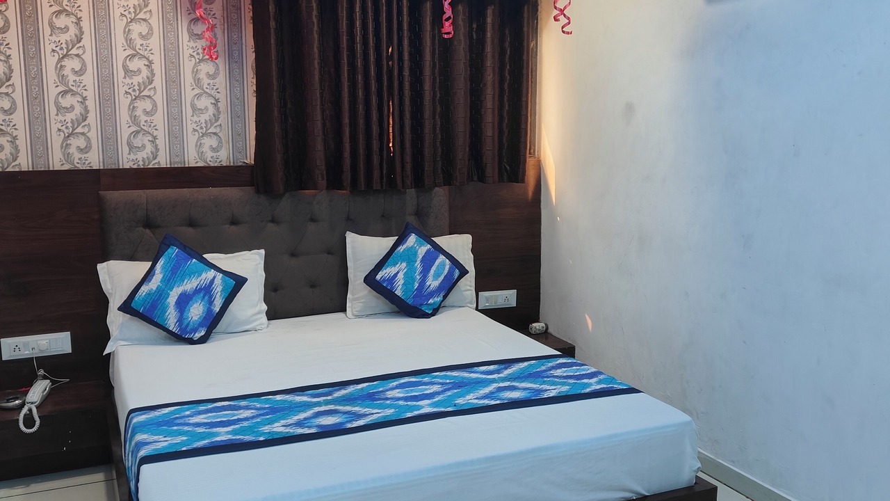 Photo of Bedroom in Vadodara