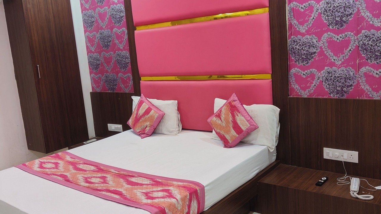 Photo of Bedroom in Vadodara