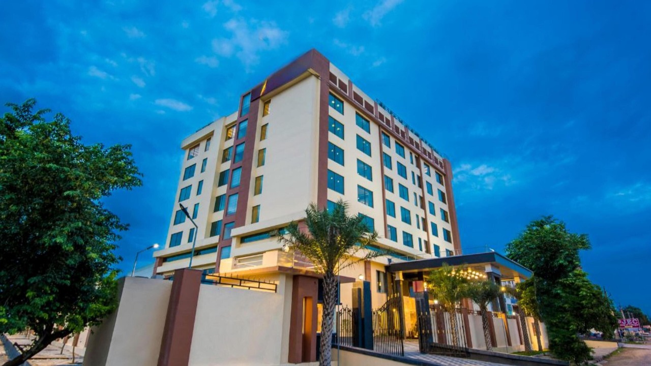 Photo of Outdoor in Amer