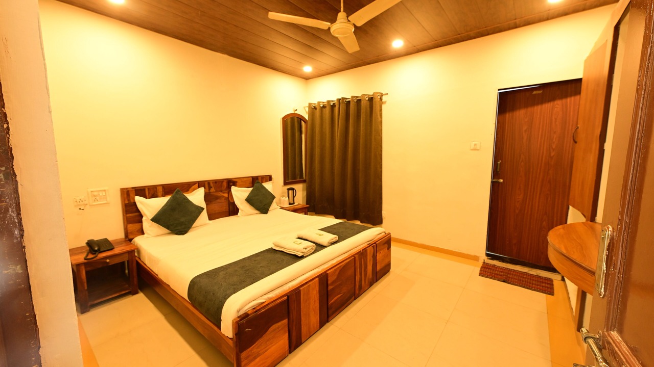Photo of Bedroom in Mount Abu