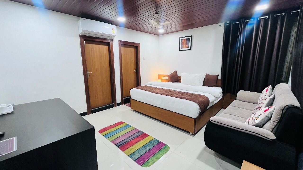 Photo of Bedroom in Mount Abu