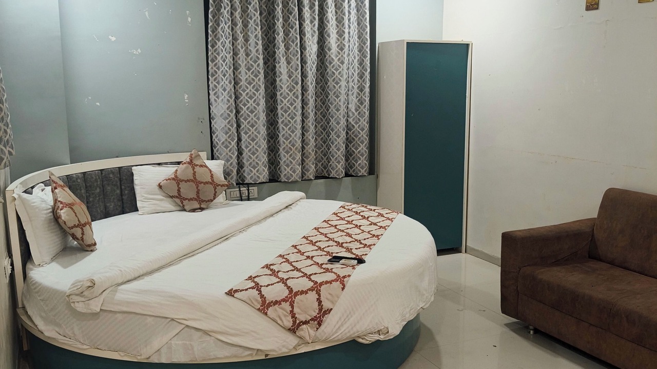 Photo of Bedroom in Ahmedabad