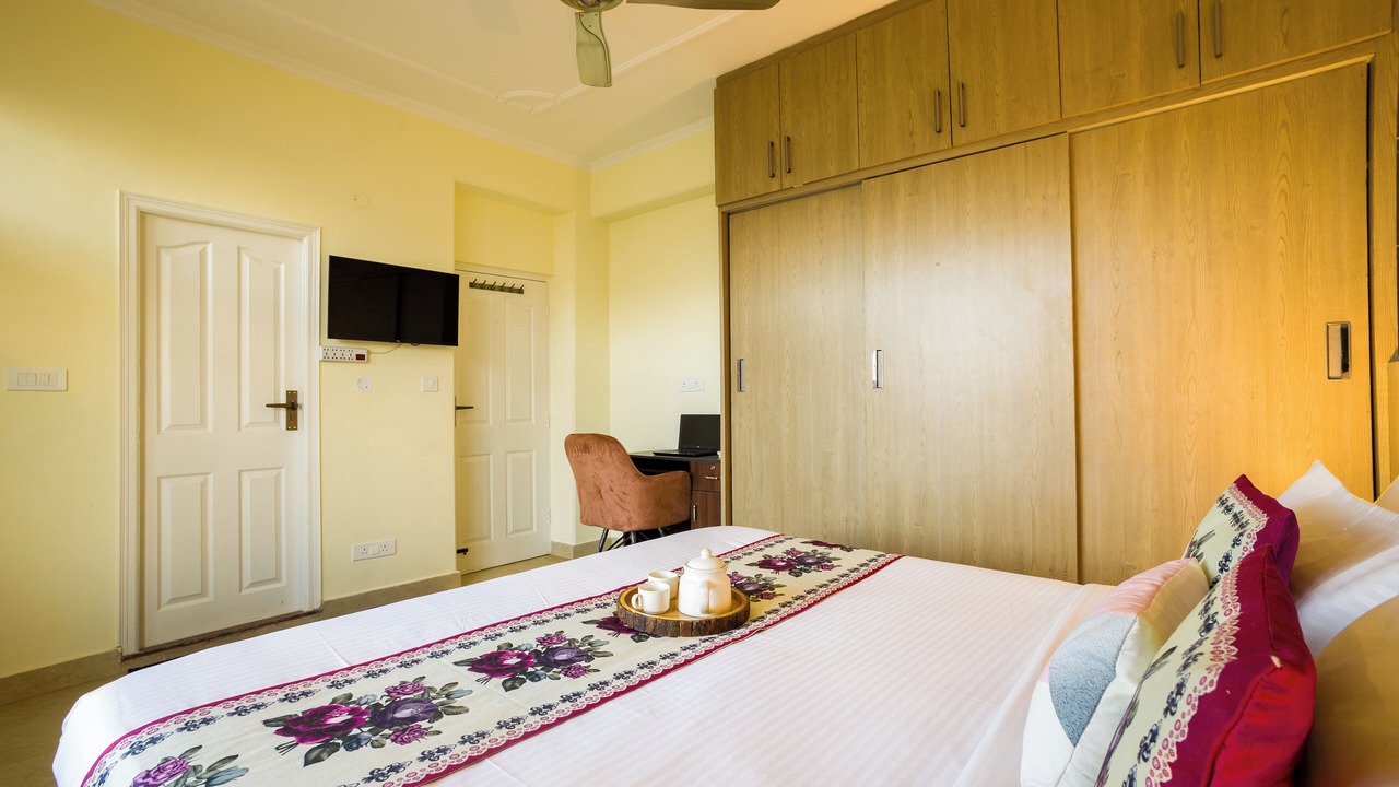 Photo of Bedroom in Deoghat